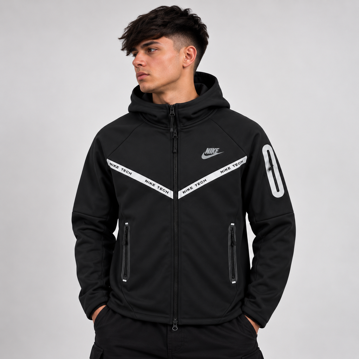 Nike tech