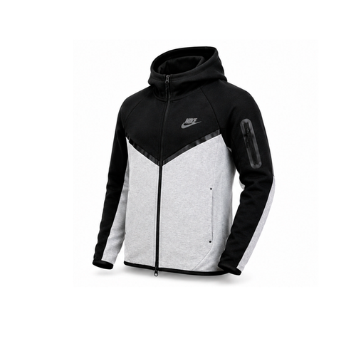 Nike tech